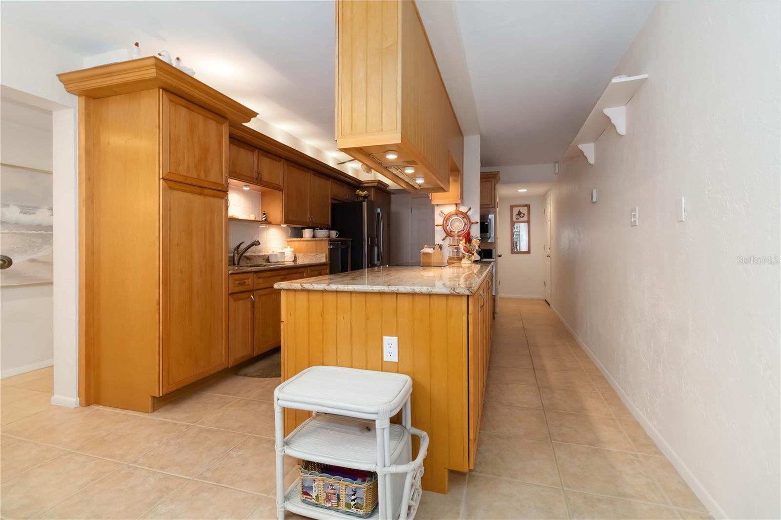 Image 2 of 17 For 4201 Atlantic Avenue 409