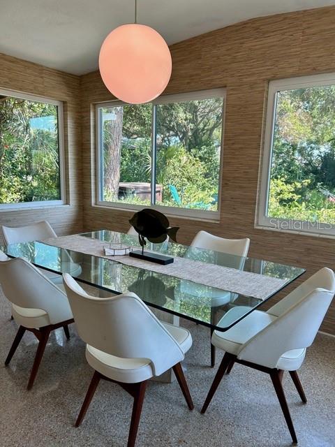 Image 10 of 14 For 911 2nd Avenue