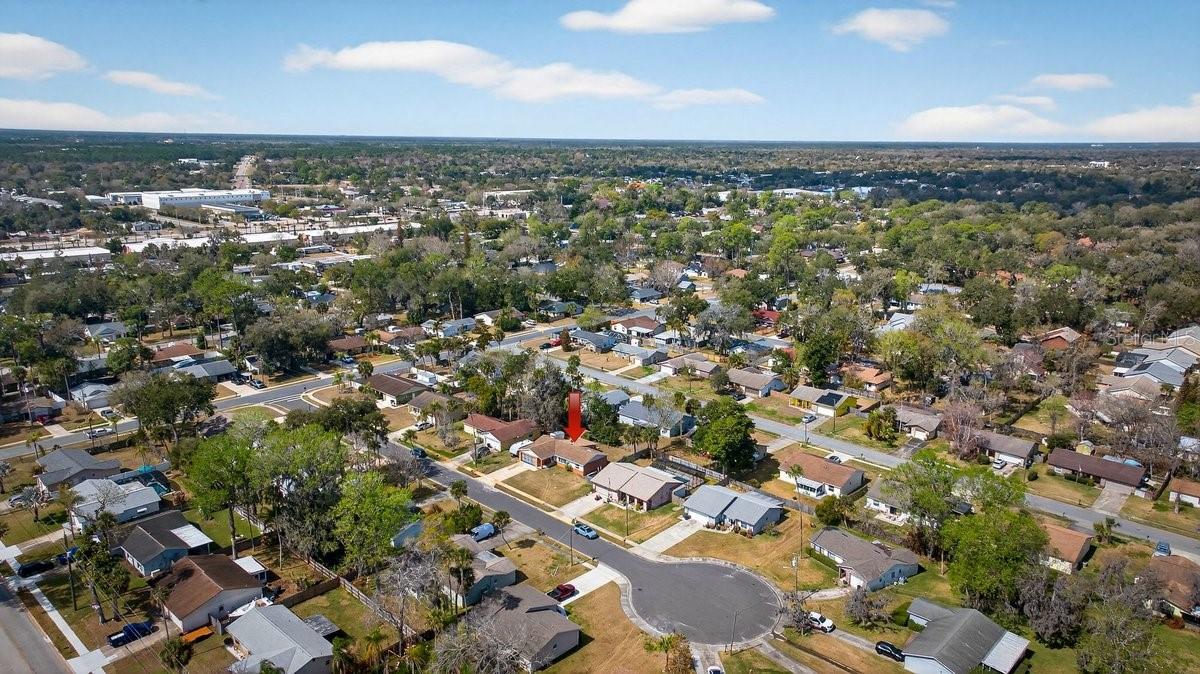 Image 37 of 46 For 8 Greenfern Circle