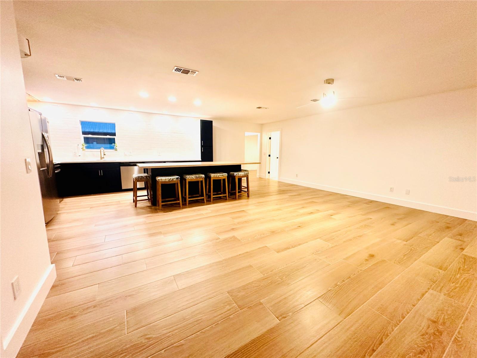 Image 6 of 49 For 1 Cunningham Drive