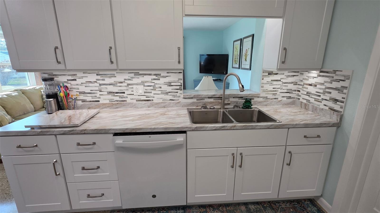 Image 12 of 35 For 707 Jane Avenue