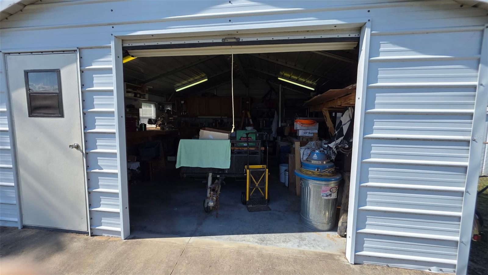 Image 13 of 35 For 707 Jane Avenue