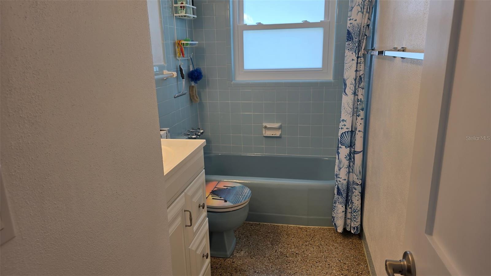 Image 26 of 35 For 707 Jane Avenue