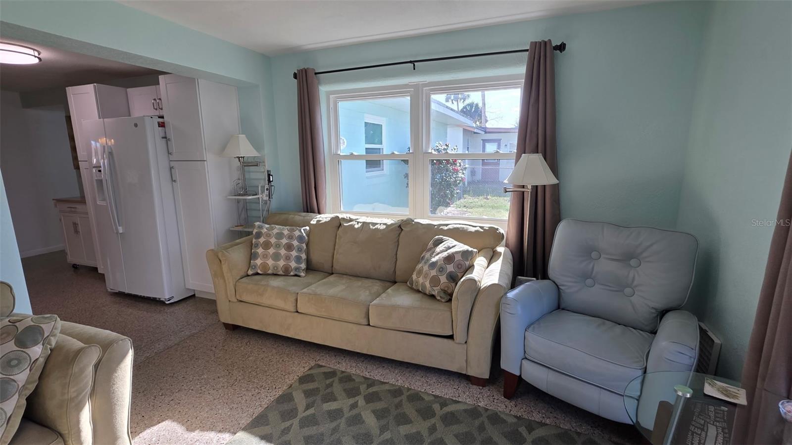 Image 8 of 35 For 707 Jane Avenue