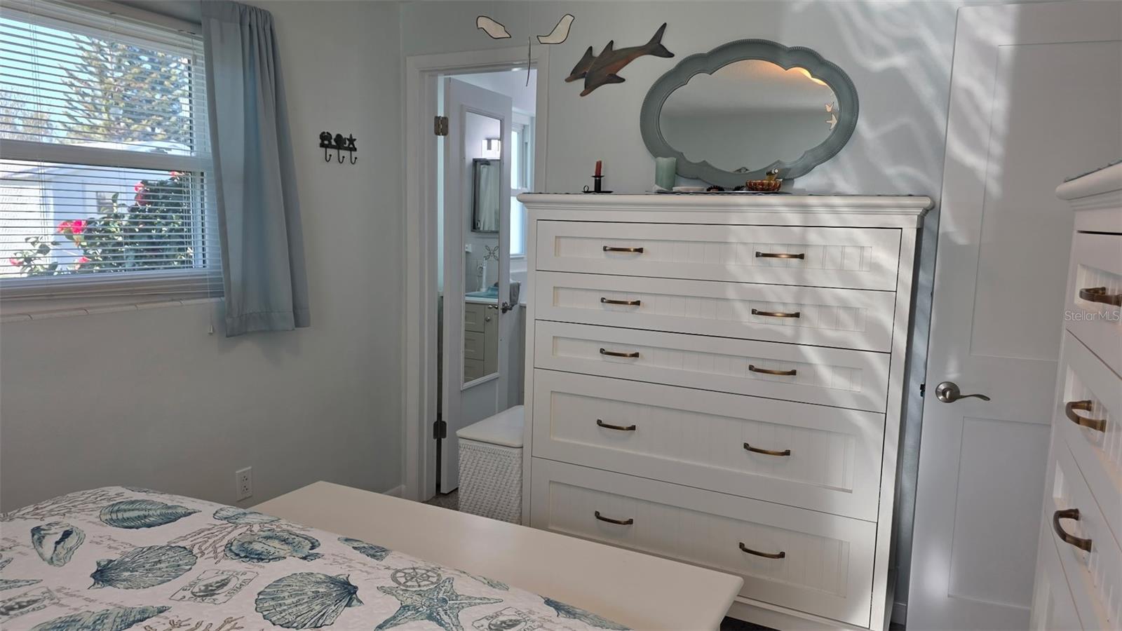 Image 9 of 35 For 707 Jane Avenue