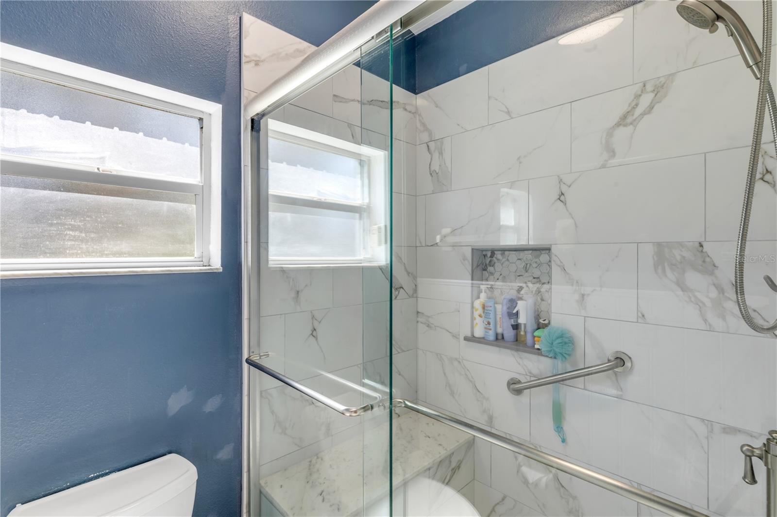 Image 24 of 49 For 451 Palm Drive