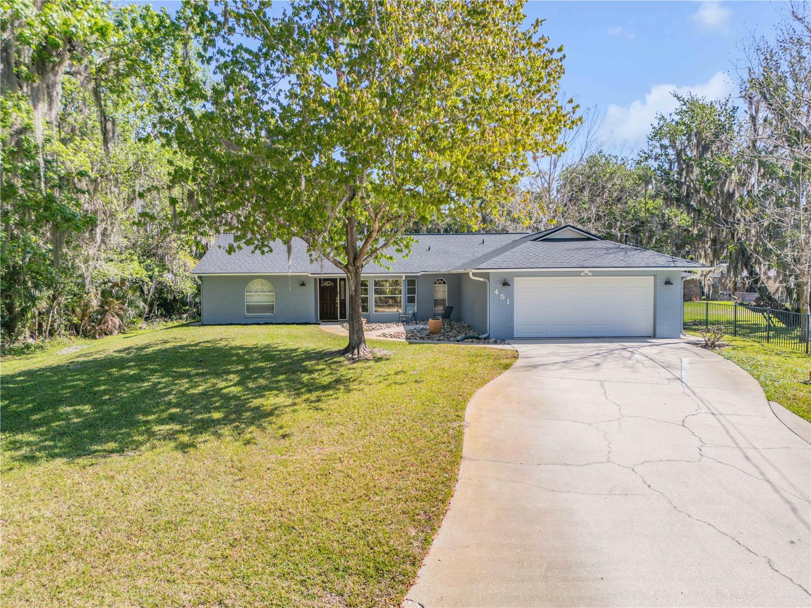 Image 41 of 49 For 451 Palm Drive