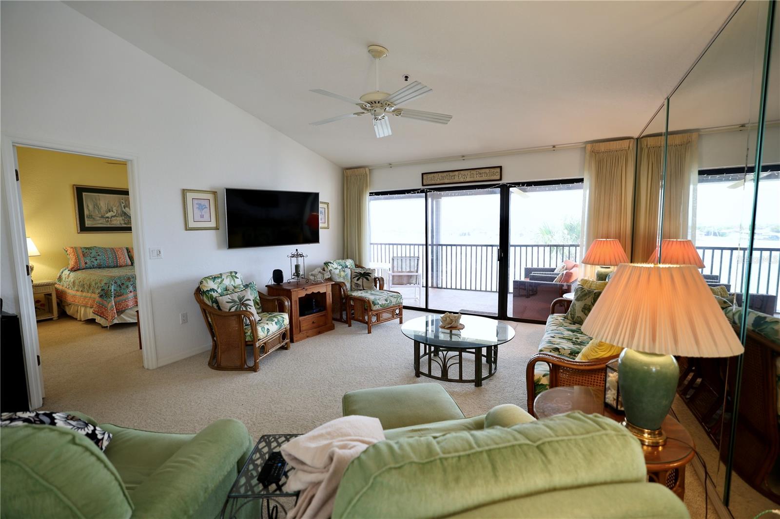 Image 6 of 32 For 442 Bouchelle Drive 305