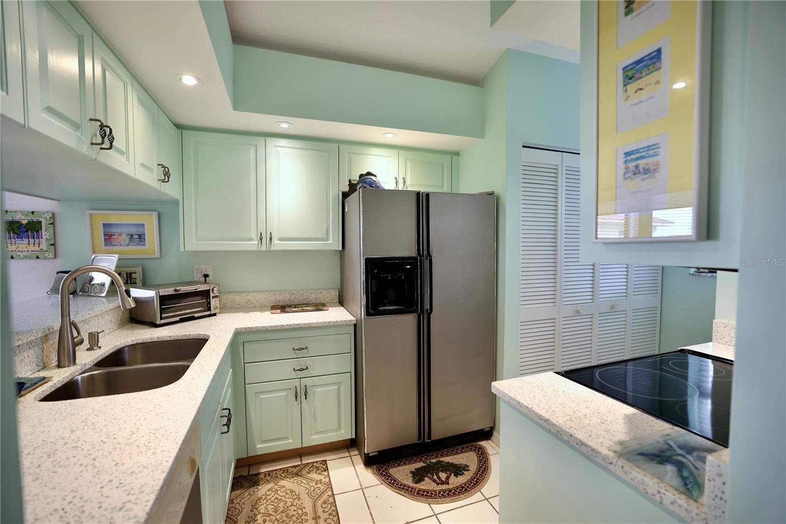 Image 8 of 32 For 442 Bouchelle Drive 305