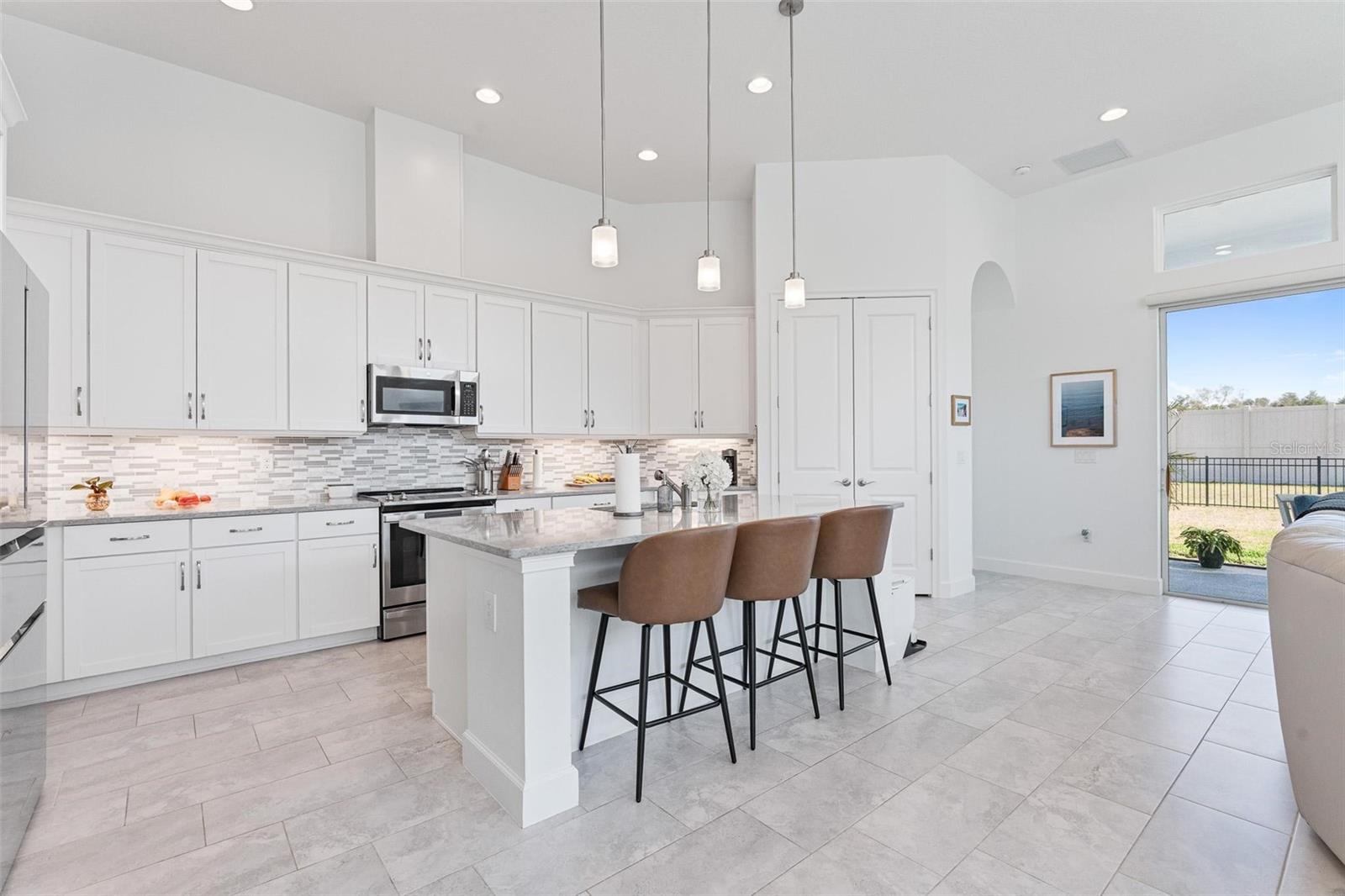 Image 15 of 43 For 6219 Woodhaven Village Drive