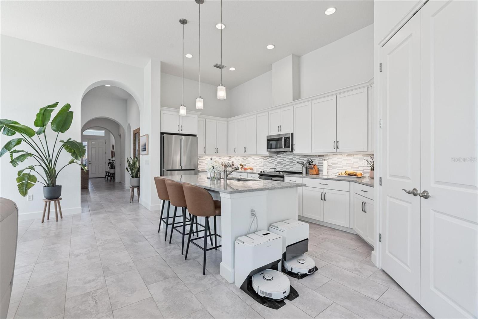 Image 16 of 43 For 6219 Woodhaven Village Drive