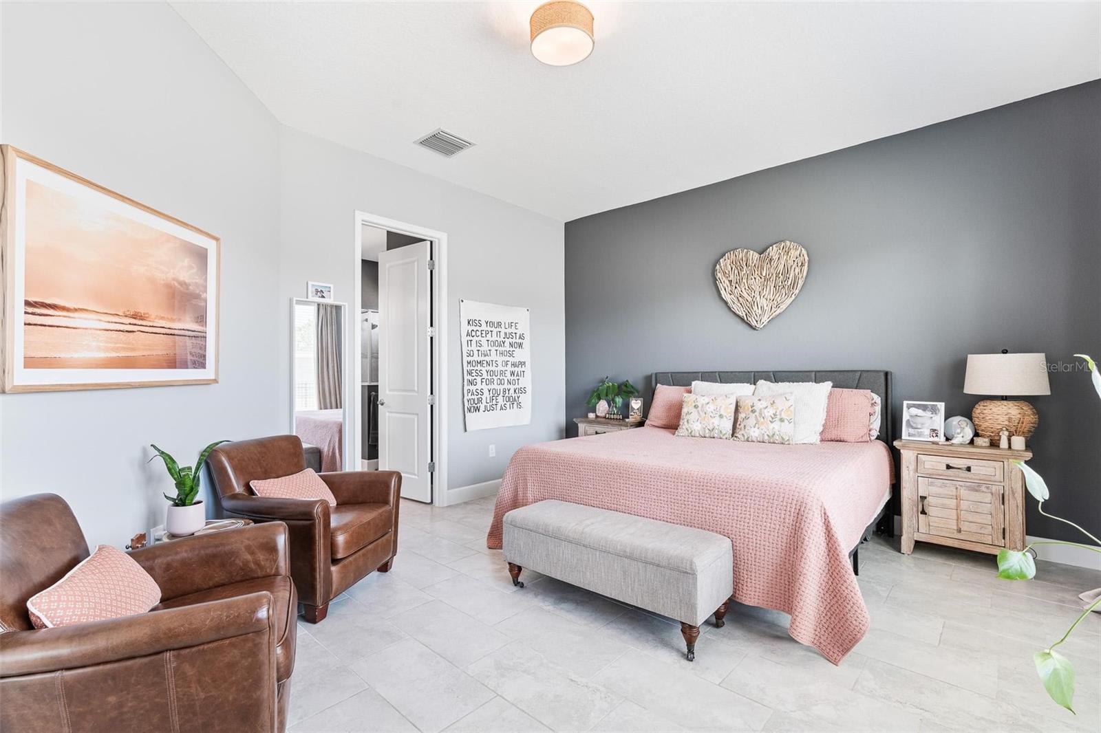 Image 19 of 43 For 6219 Woodhaven Village Drive