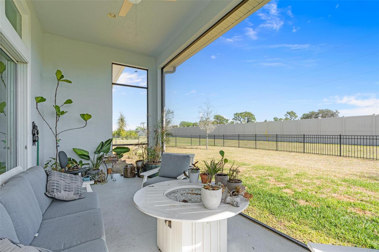 Image 29 of 43 For 6219 Woodhaven Village Drive