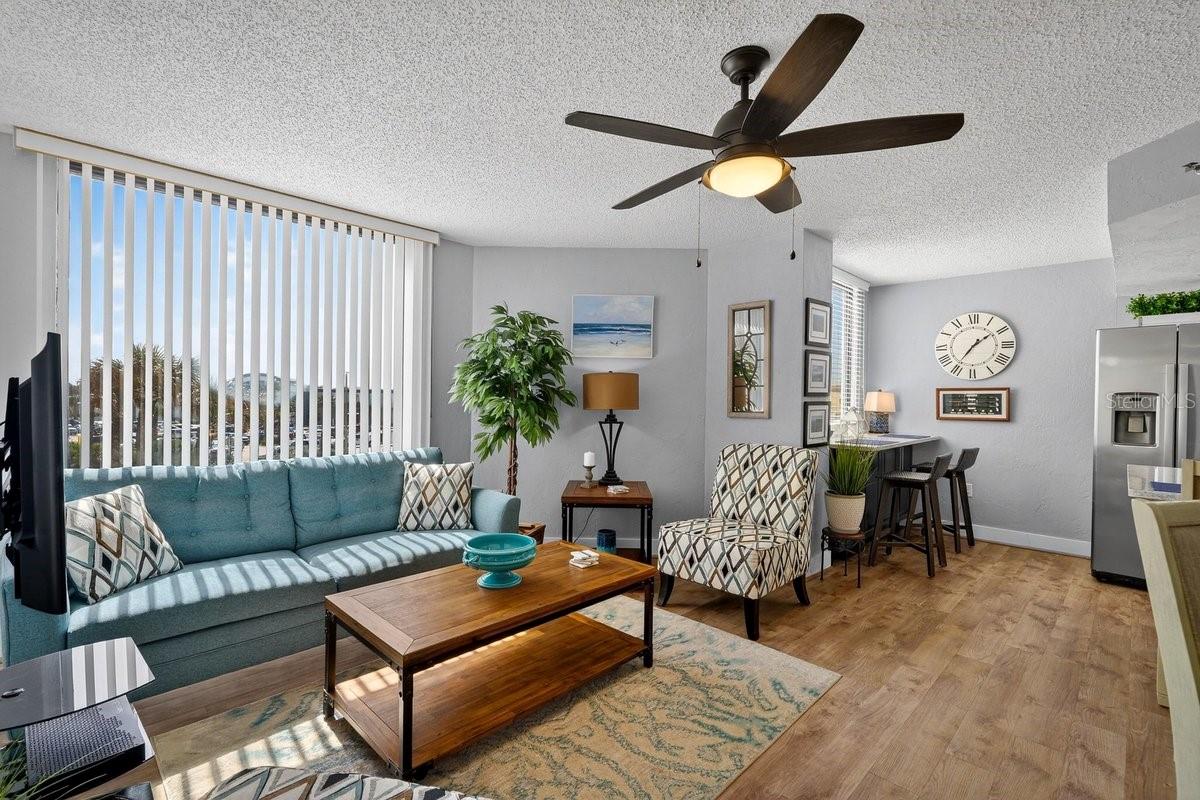 Image 12 of 46 For 3013 Atlantic Avenue 2010