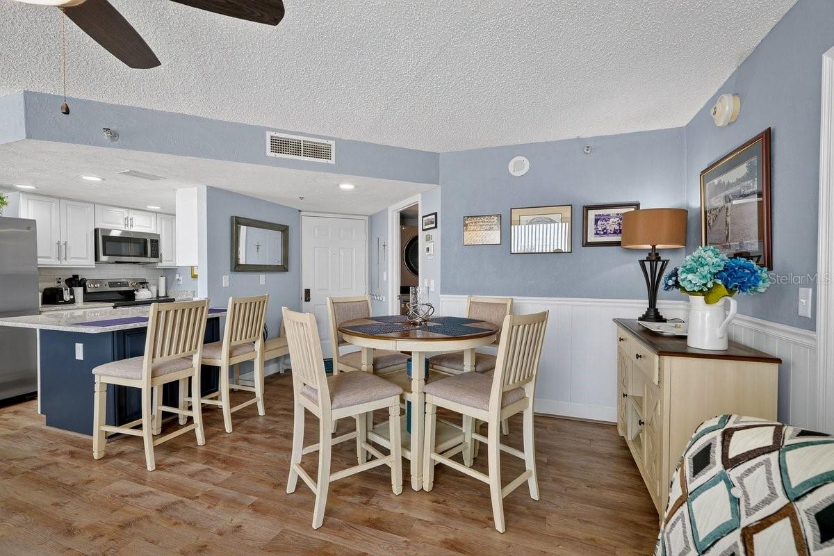 Image 14 of 46 For 3013 Atlantic Avenue 2010