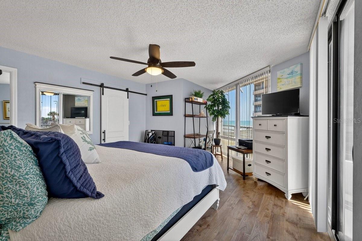 Image 15 of 46 For 3013 Atlantic Avenue 2010