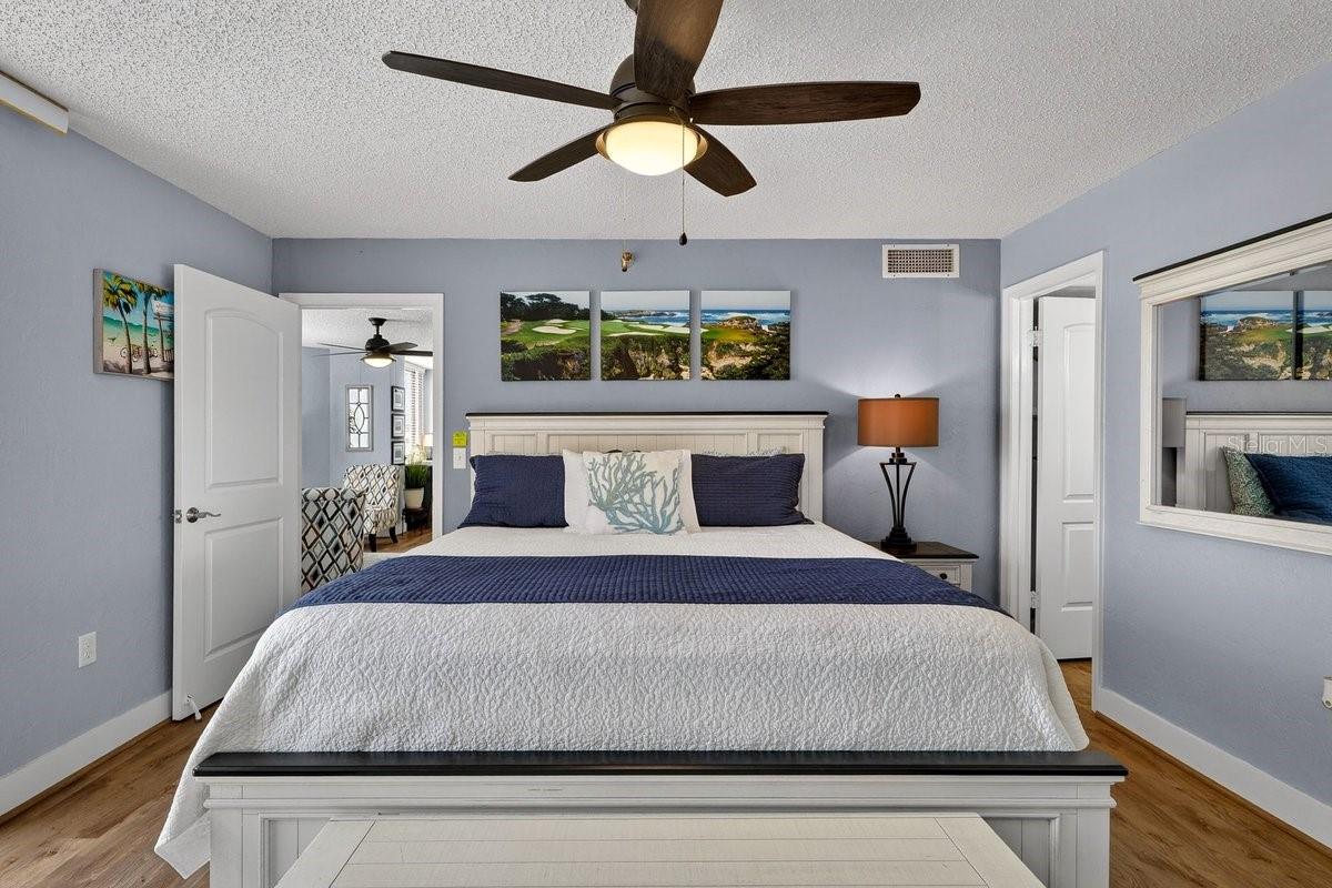 Image 16 of 46 For 3013 Atlantic Avenue 2010