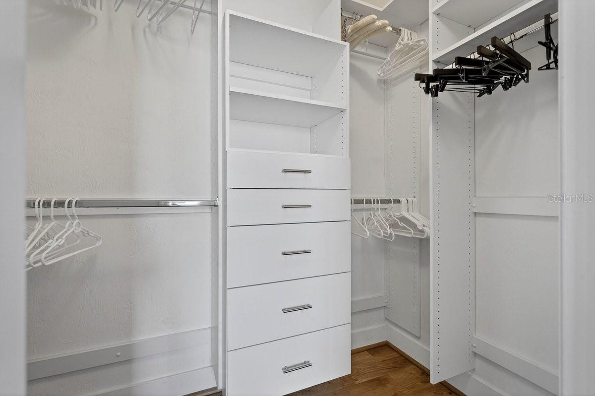 Image 26 of 46 For 3013 Atlantic Avenue 2010