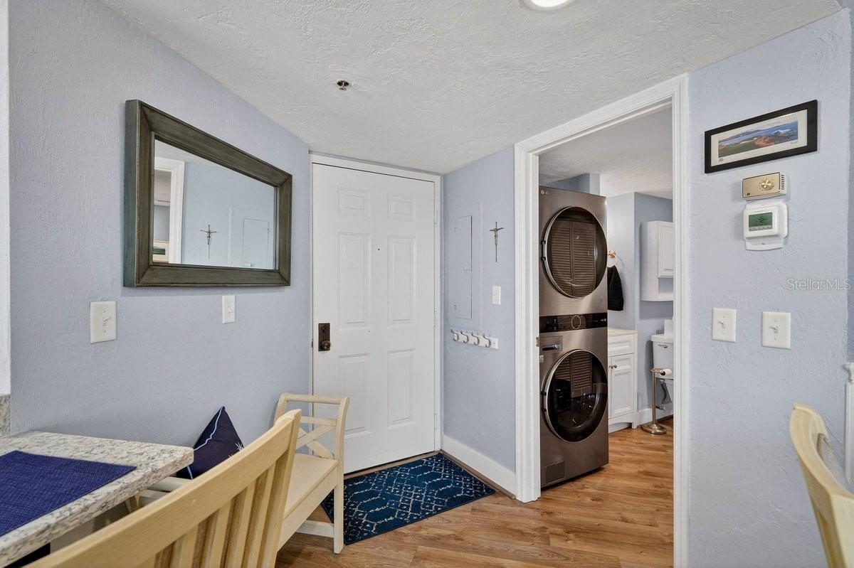 Image 3 of 46 For 3013 Atlantic Avenue 2010