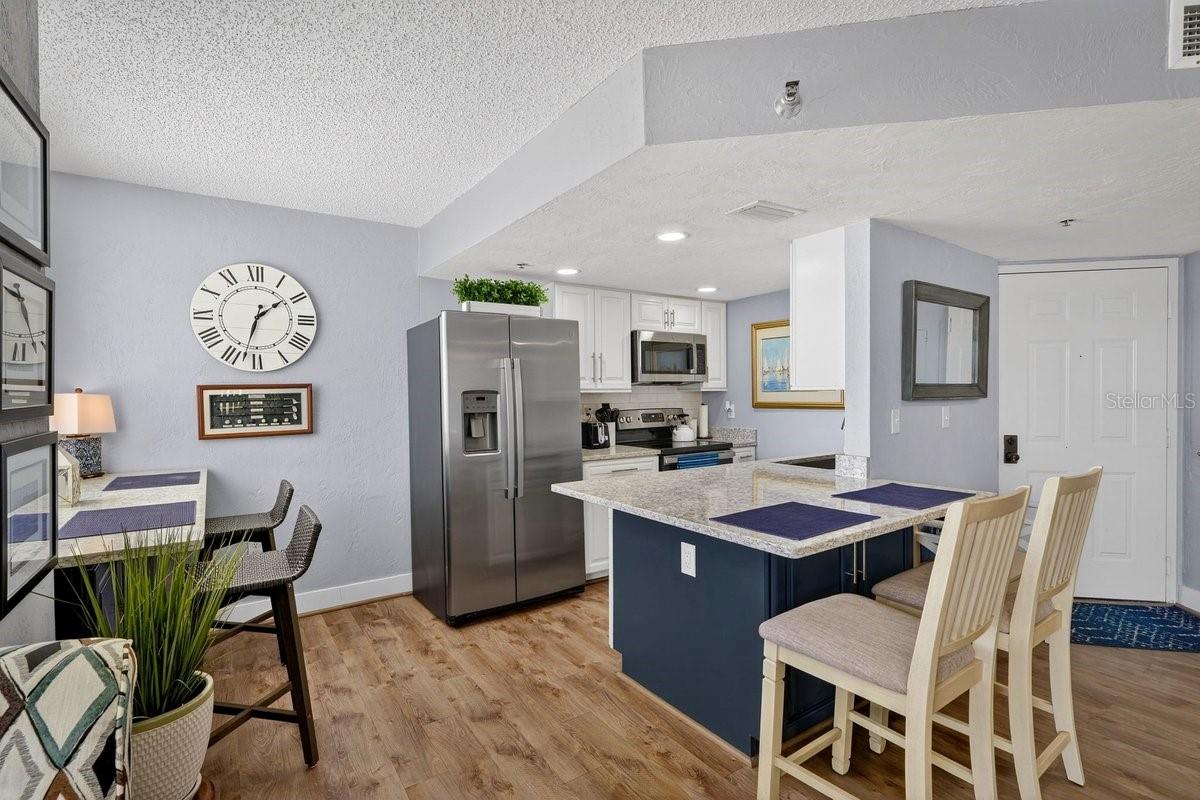 Image 5 of 46 For 3013 Atlantic Avenue 2010