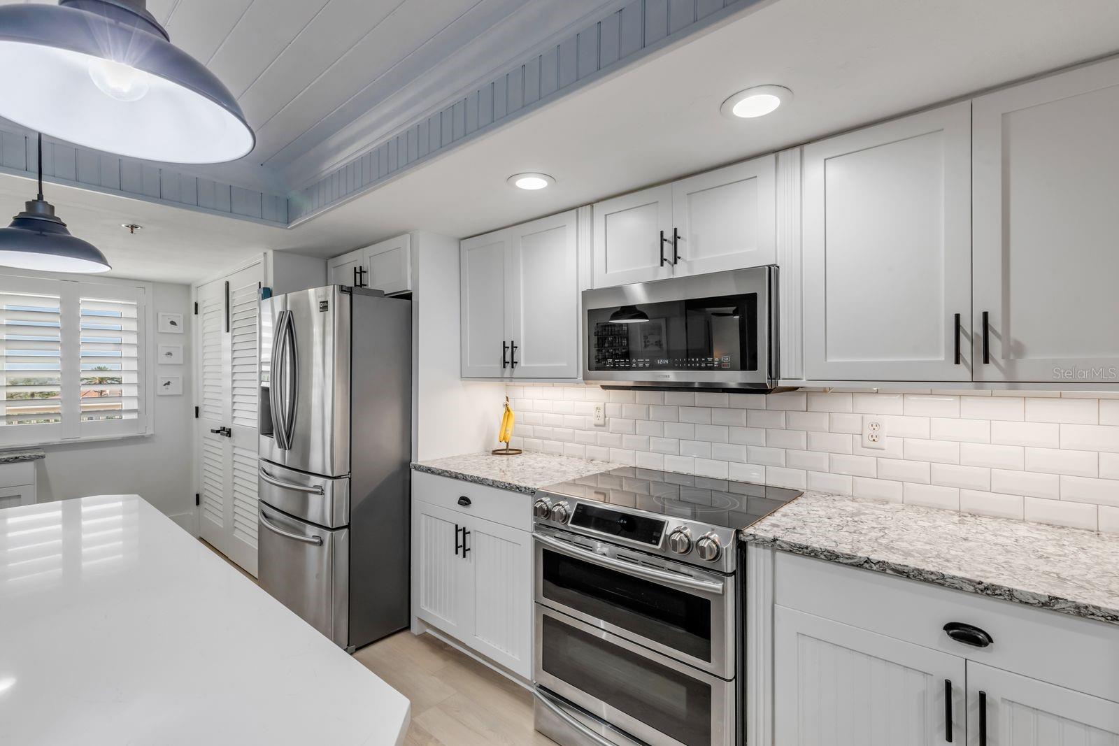 Image 10 of 84 For 257 Minorca Beach Way 303