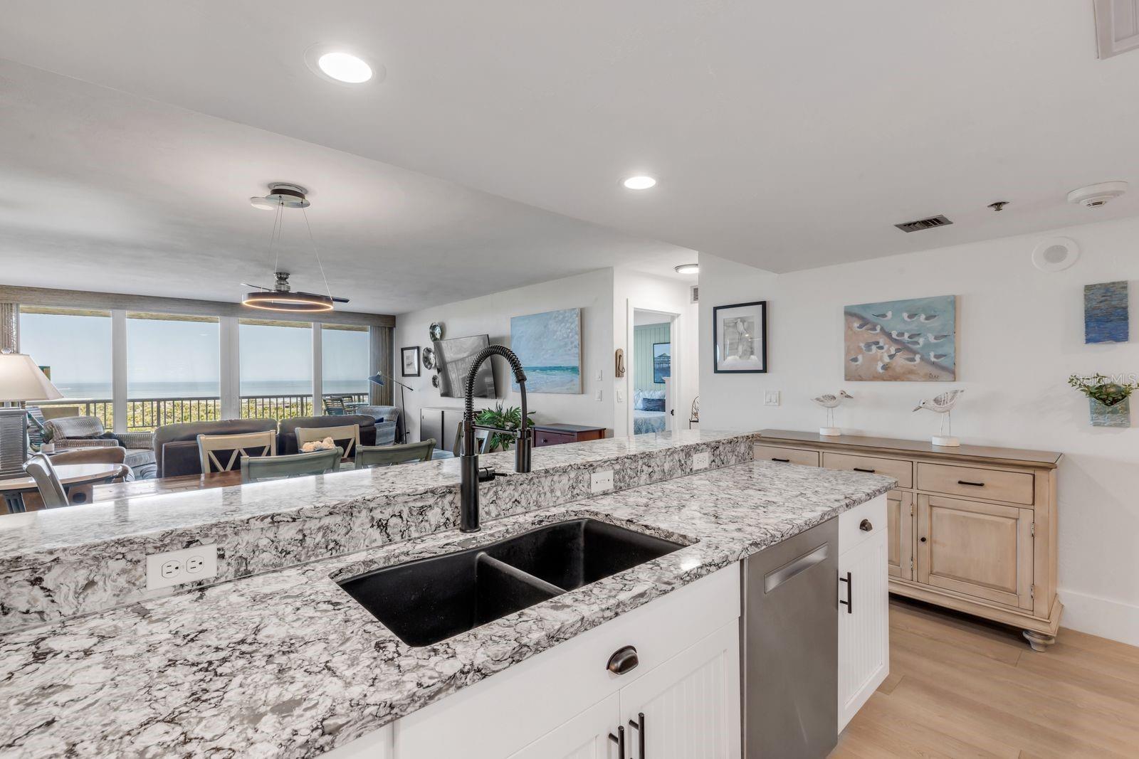 Image 11 of 84 For 257 Minorca Beach Way 303