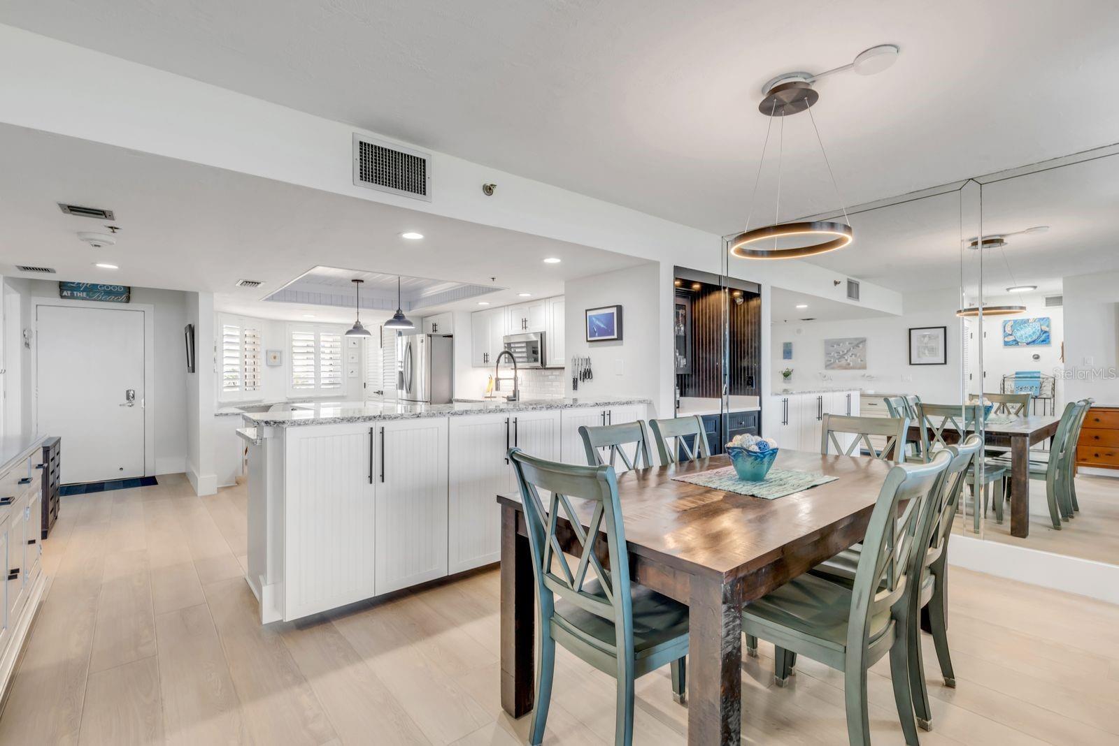 Image 18 of 84 For 257 Minorca Beach Way 303