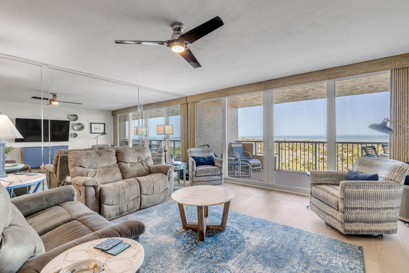 Image 22 of 84 For 257 Minorca Beach Way 303