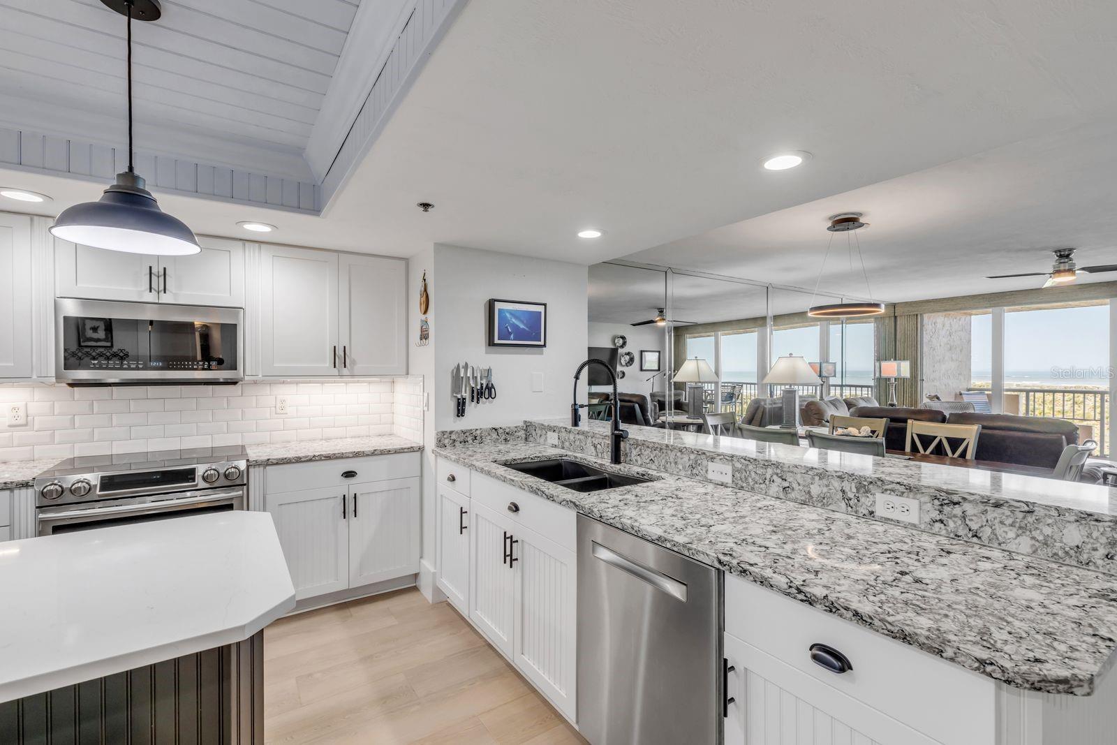 Image 9 of 84 For 257 Minorca Beach Way 303