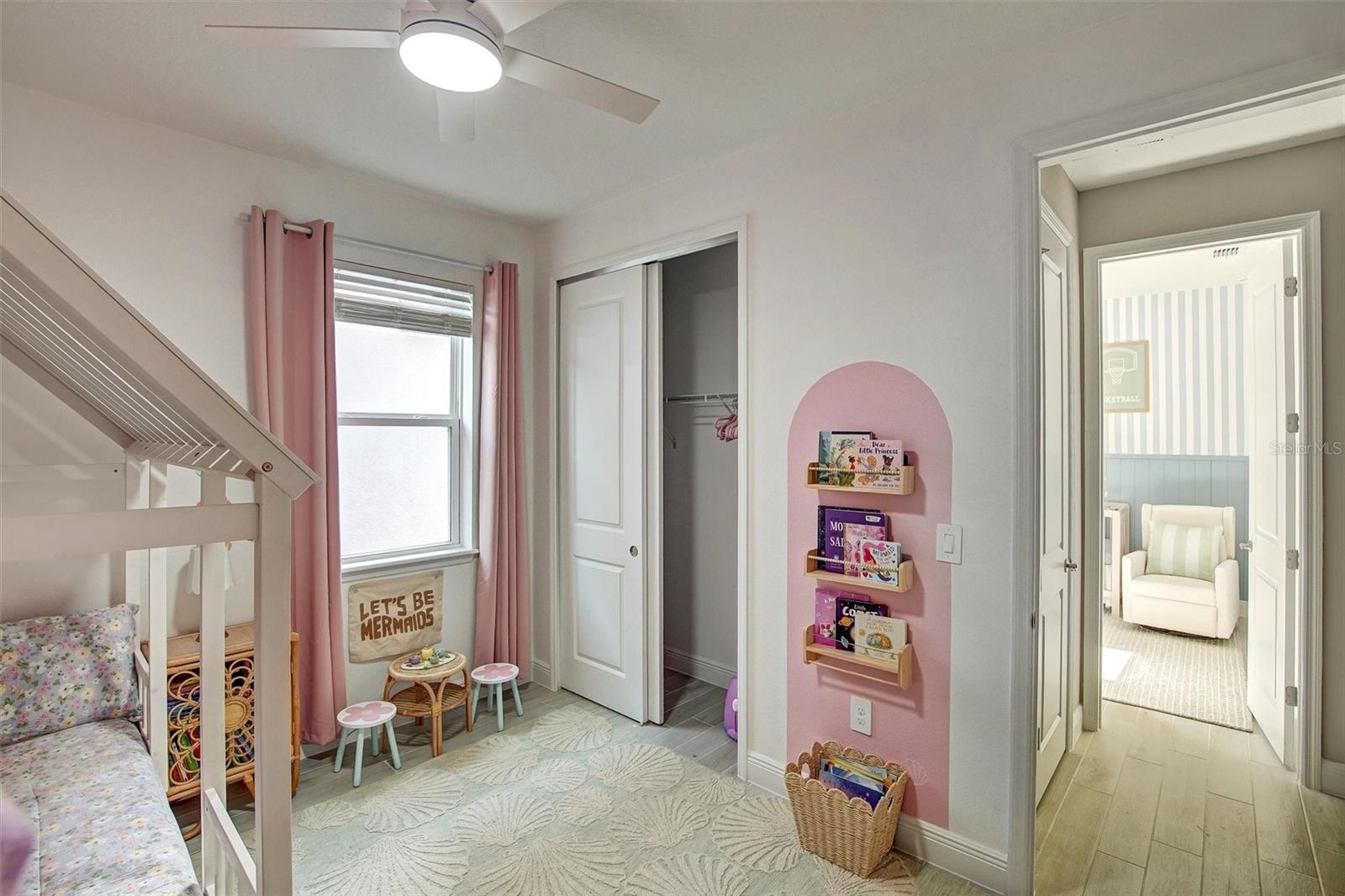 Image 18 of 31 For 2121 Divot Drive