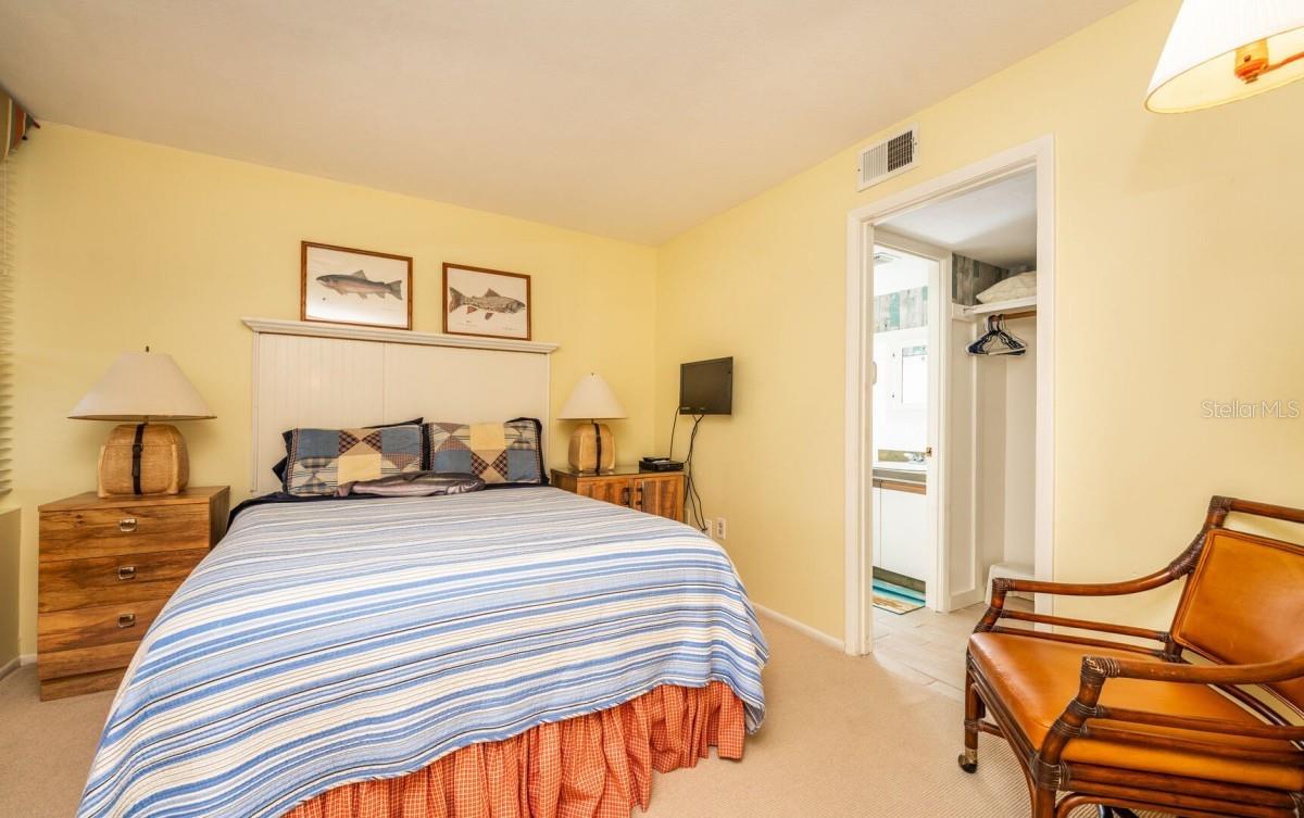 Image 23 of 43 For 5203 Atlantic Avenue 314b