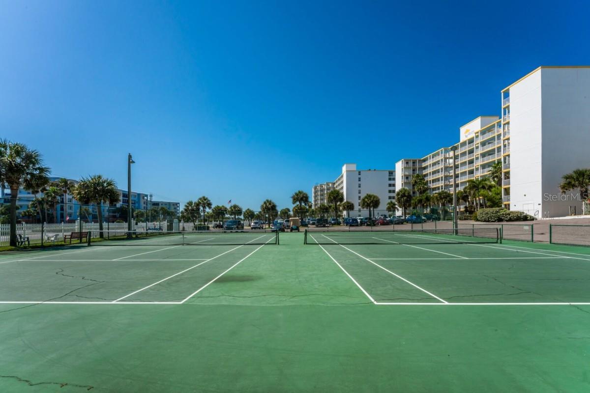 Image 33 of 43 For 5203 Atlantic Avenue 314b