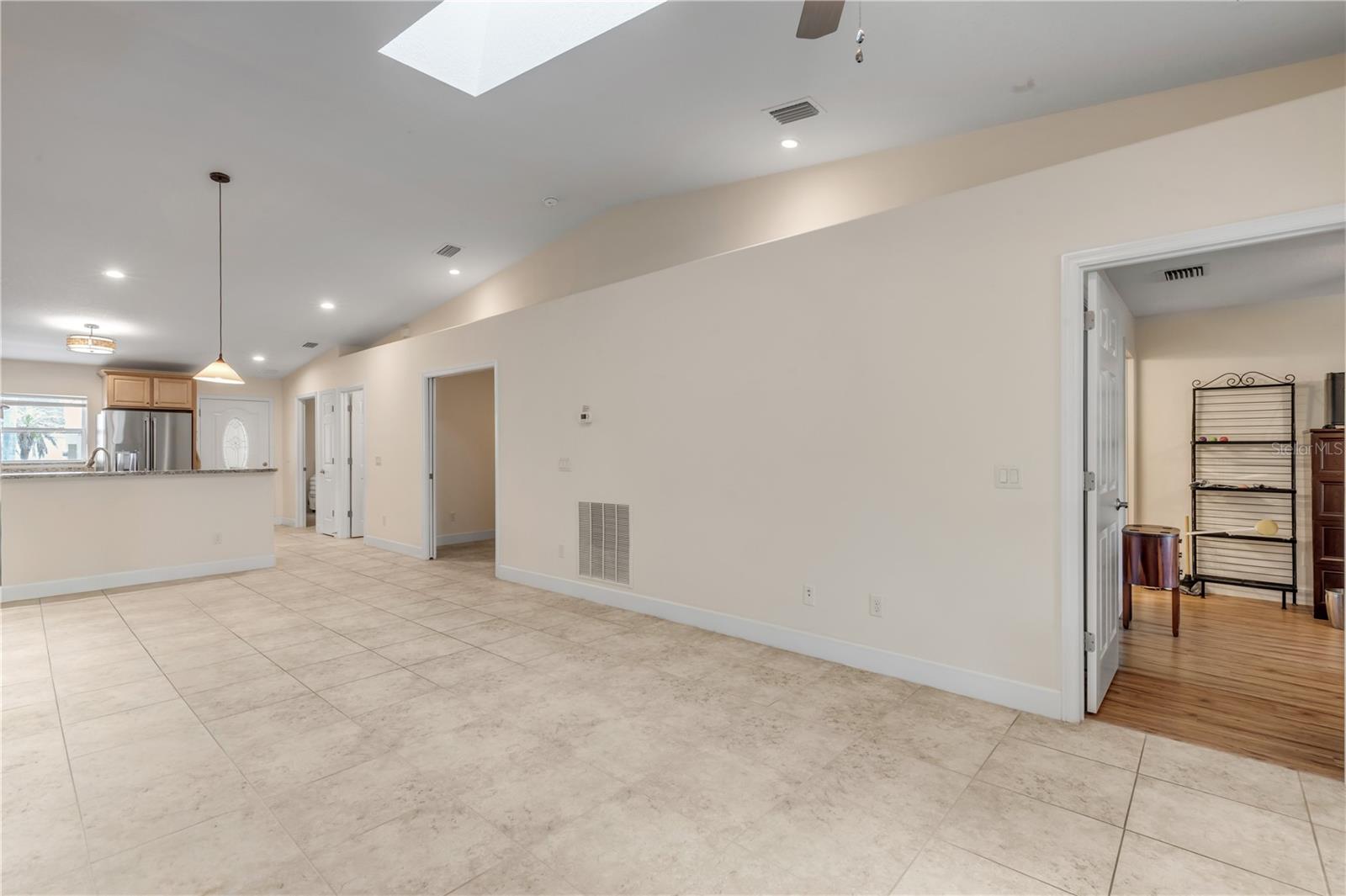 Image 11 of 29 For 2286 Hawks Cove Circle