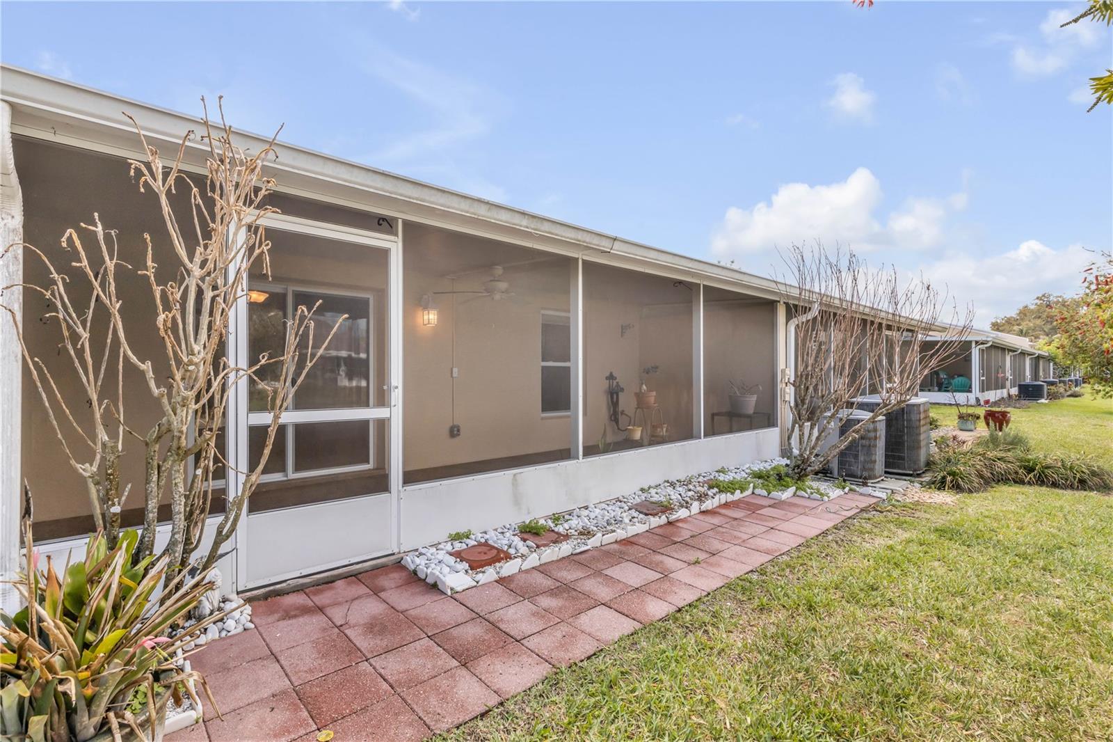 Image 25 of 29 For 2286 Hawks Cove Circle