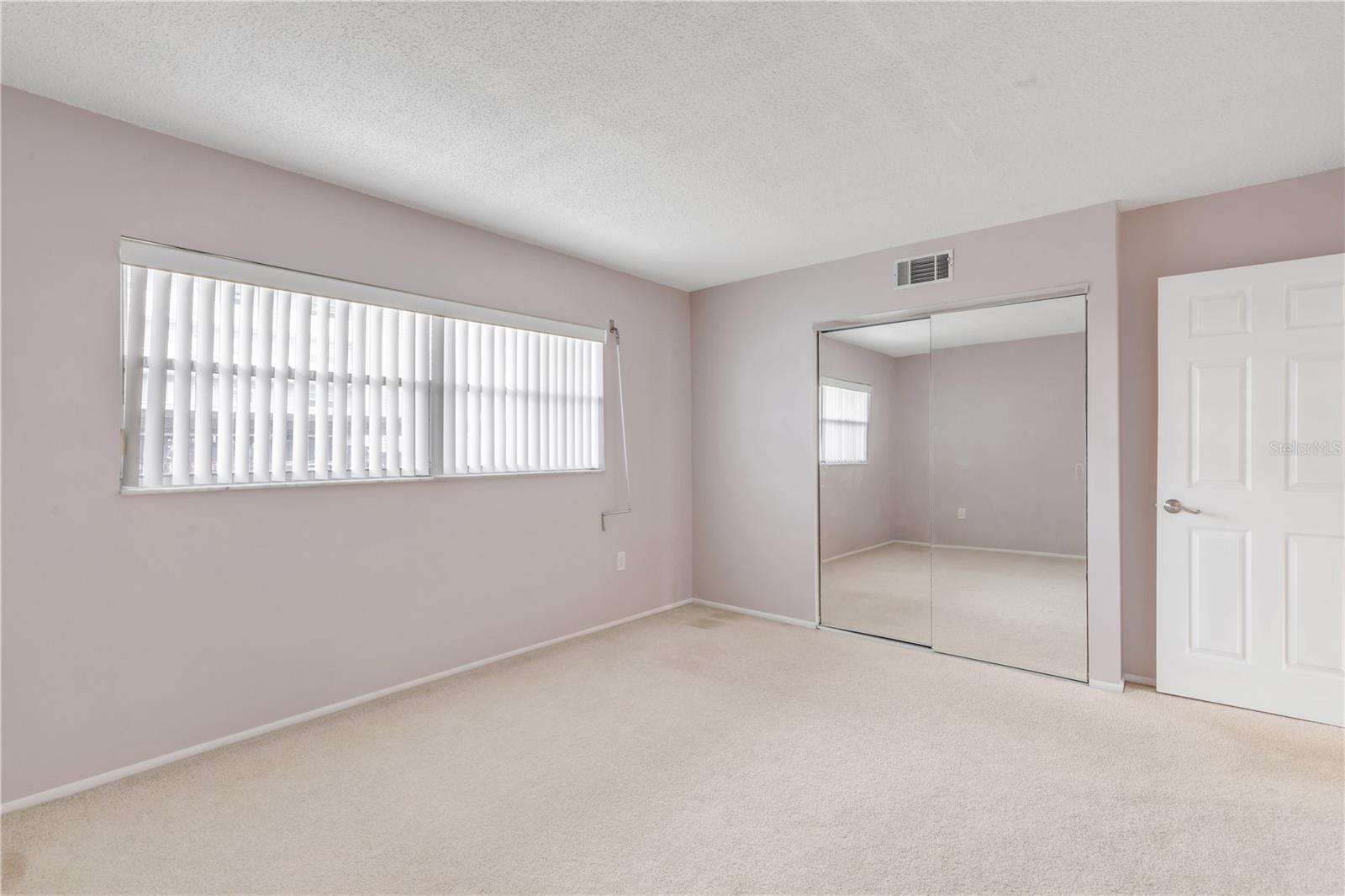 Image 21 of 39 For 325 Causeway  1030