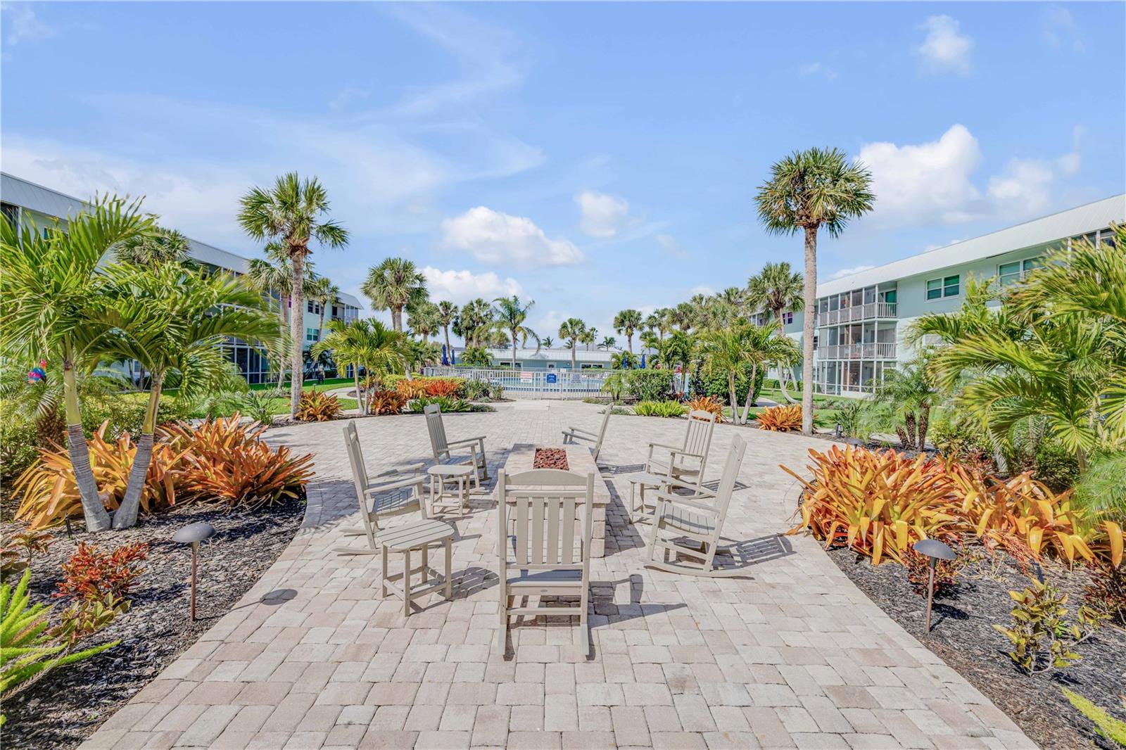 Image 32 of 39 For 325 Causeway  1030