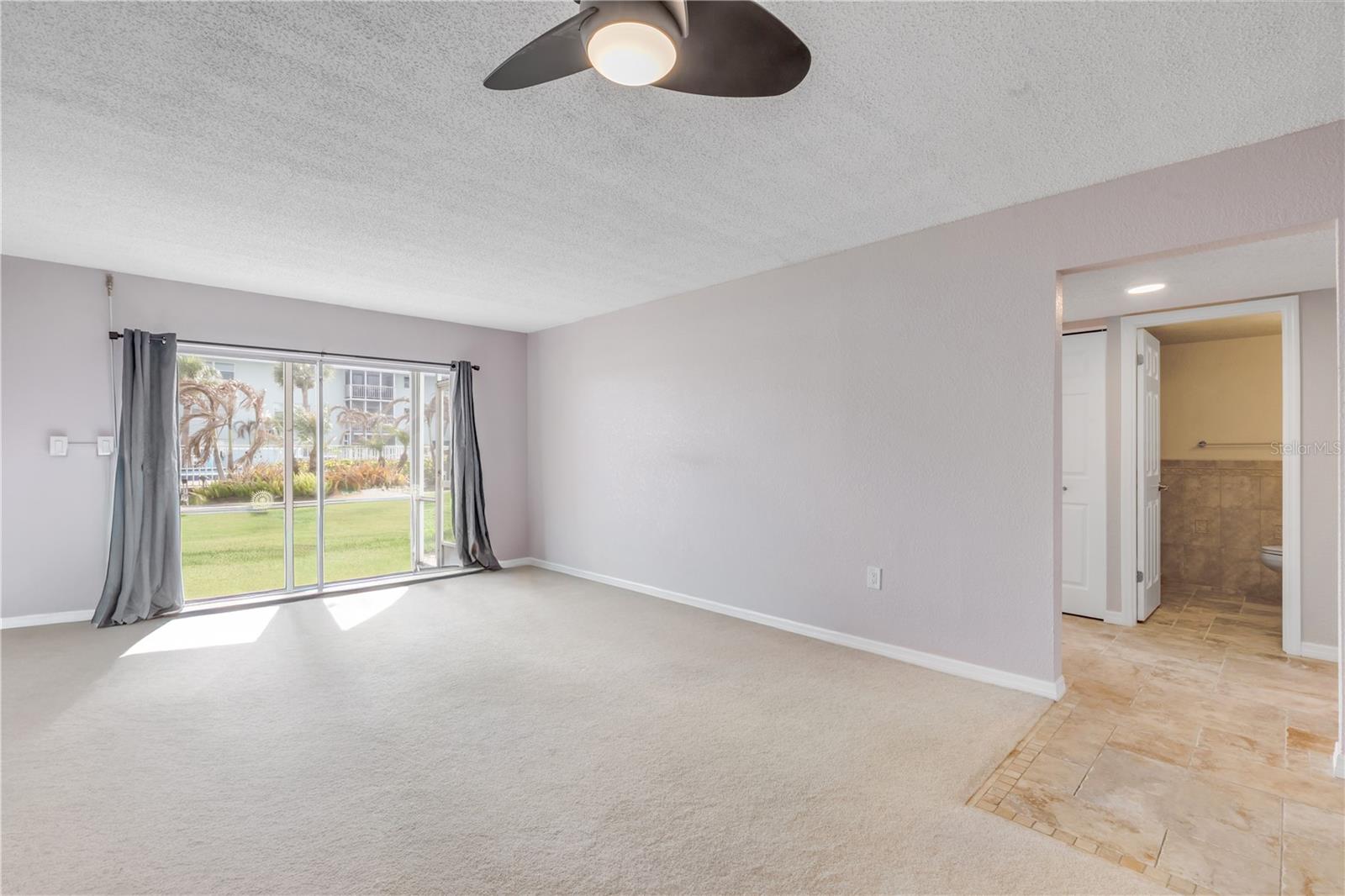 Image 8 of 39 For 325 Causeway  1030