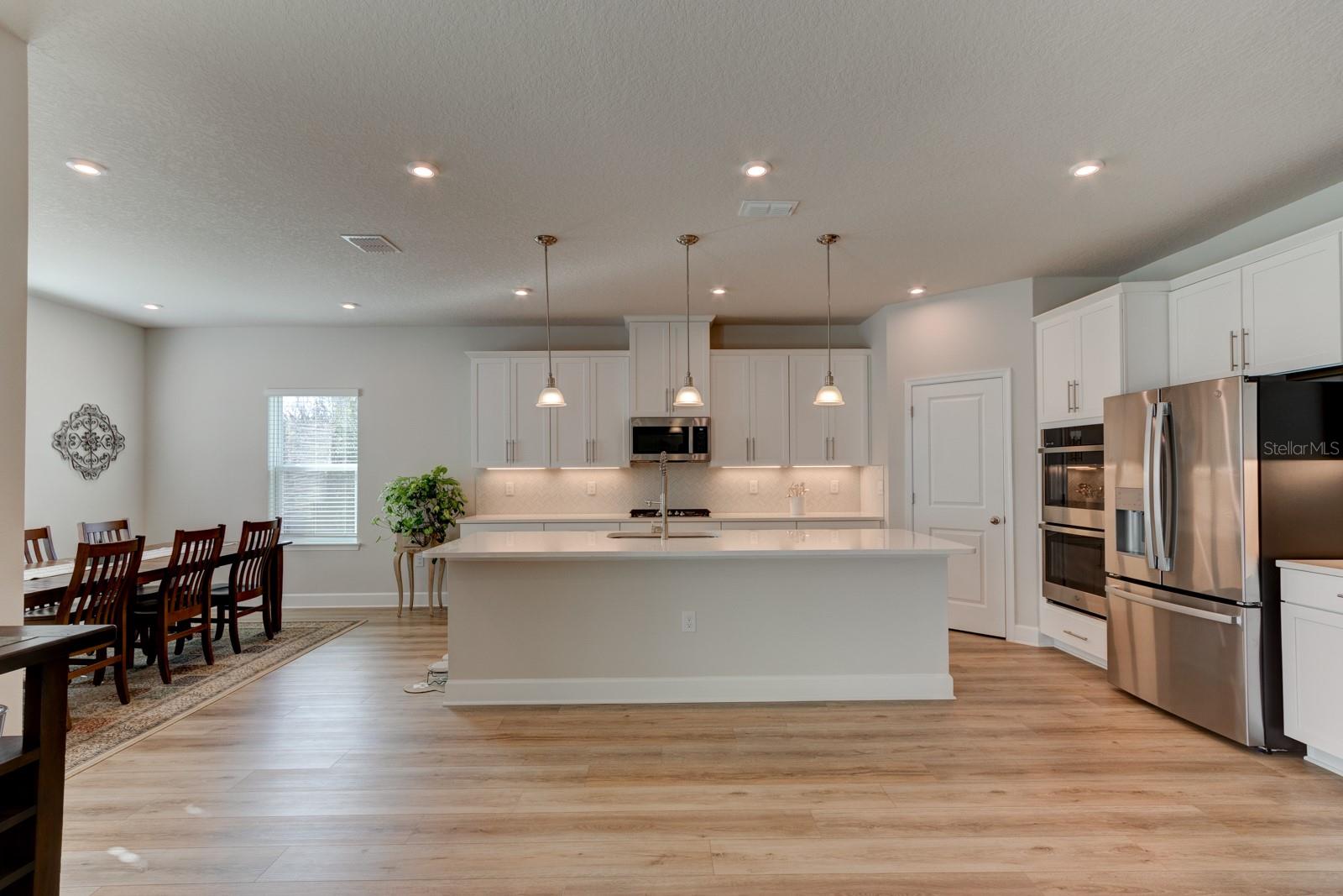 Image 11 of 47 For 705 Copper Creek Drive