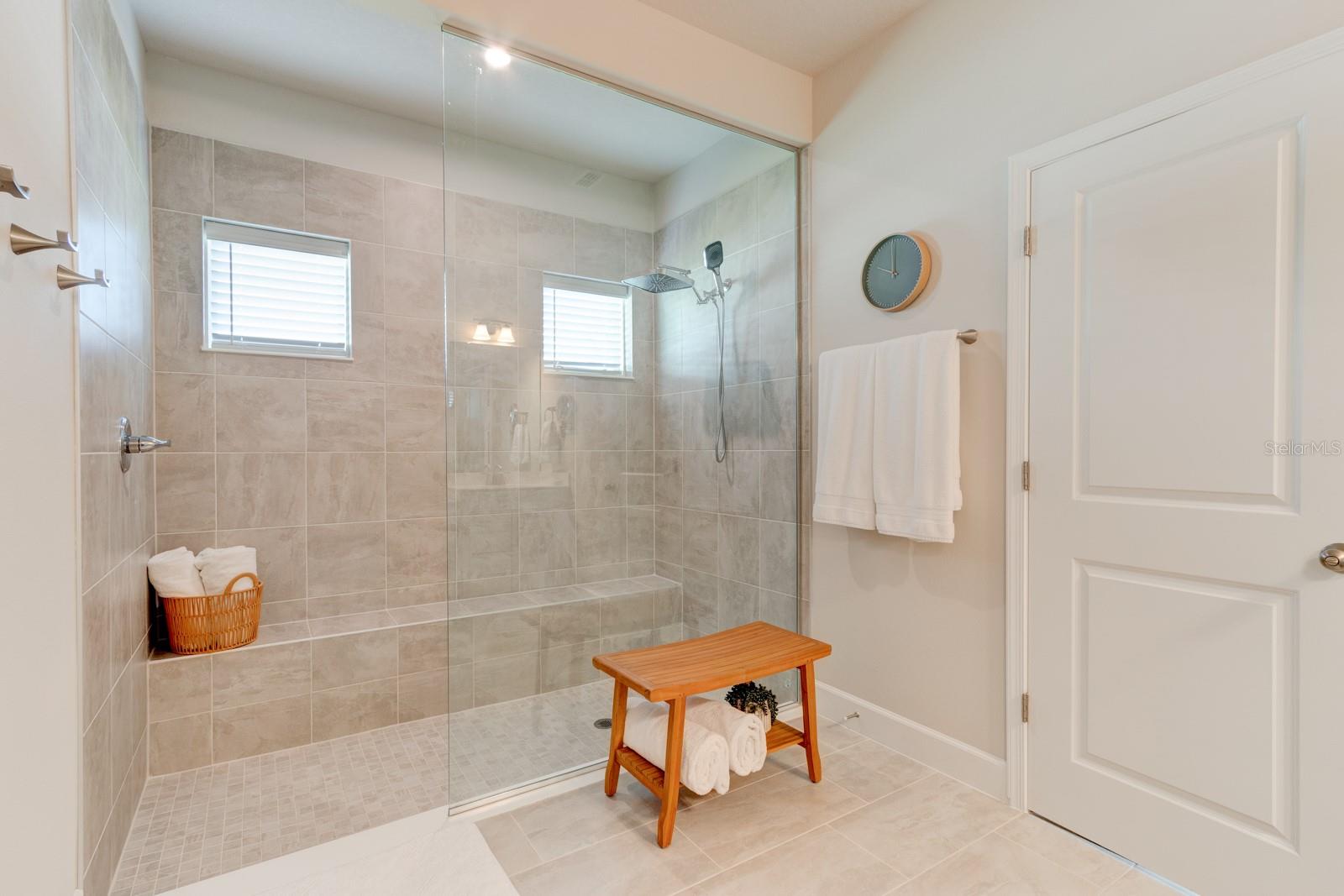 Image 20 of 47 For 705 Copper Creek Drive