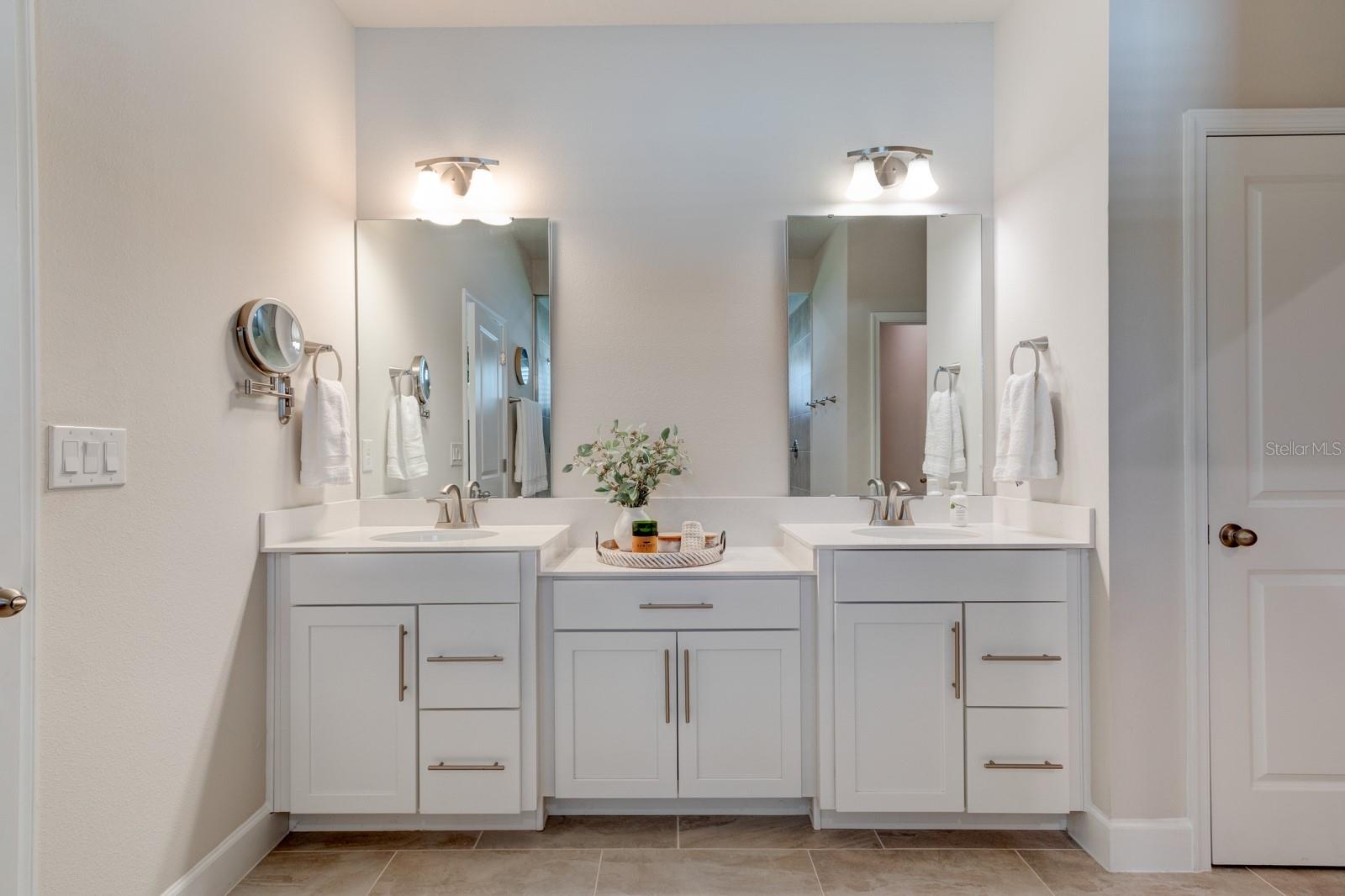 Image 21 of 47 For 705 Copper Creek Drive