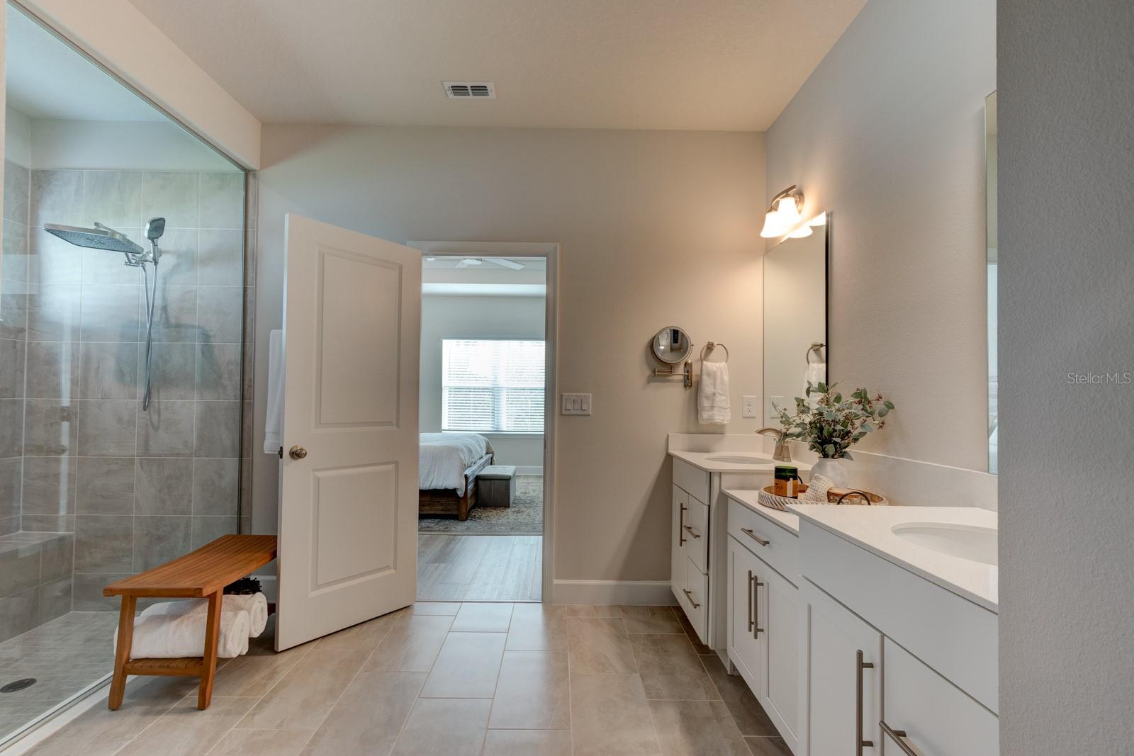 Image 23 of 47 For 705 Copper Creek Drive