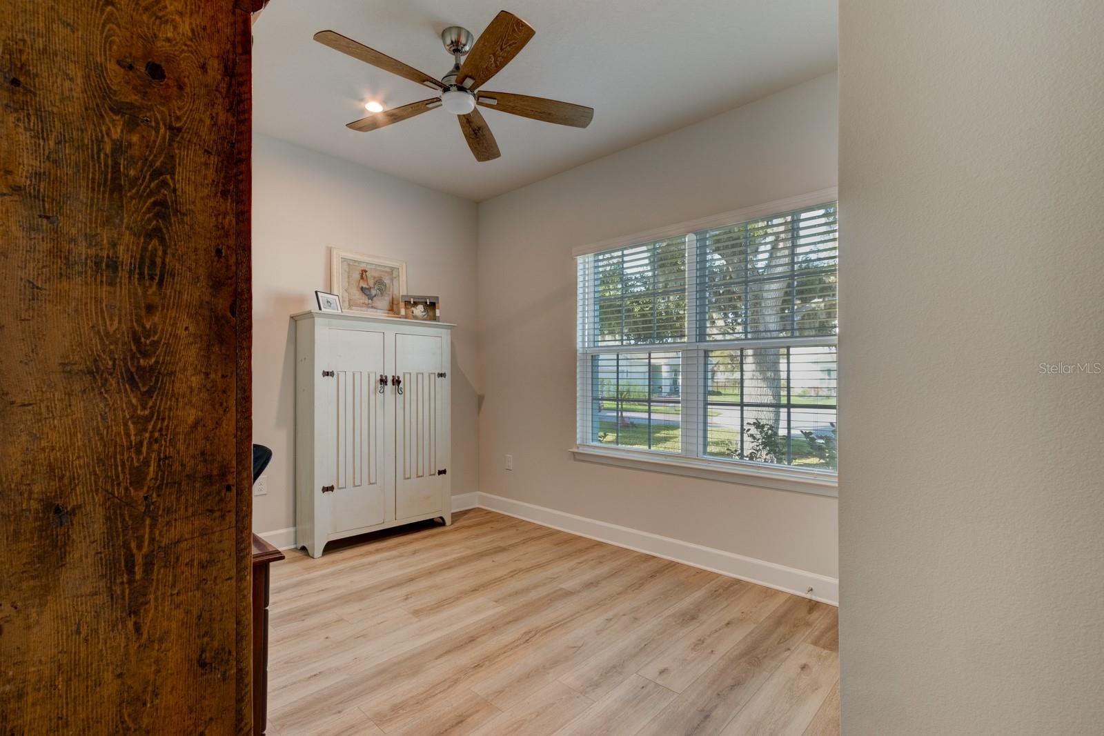 Image 32 of 47 For 705 Copper Creek Drive