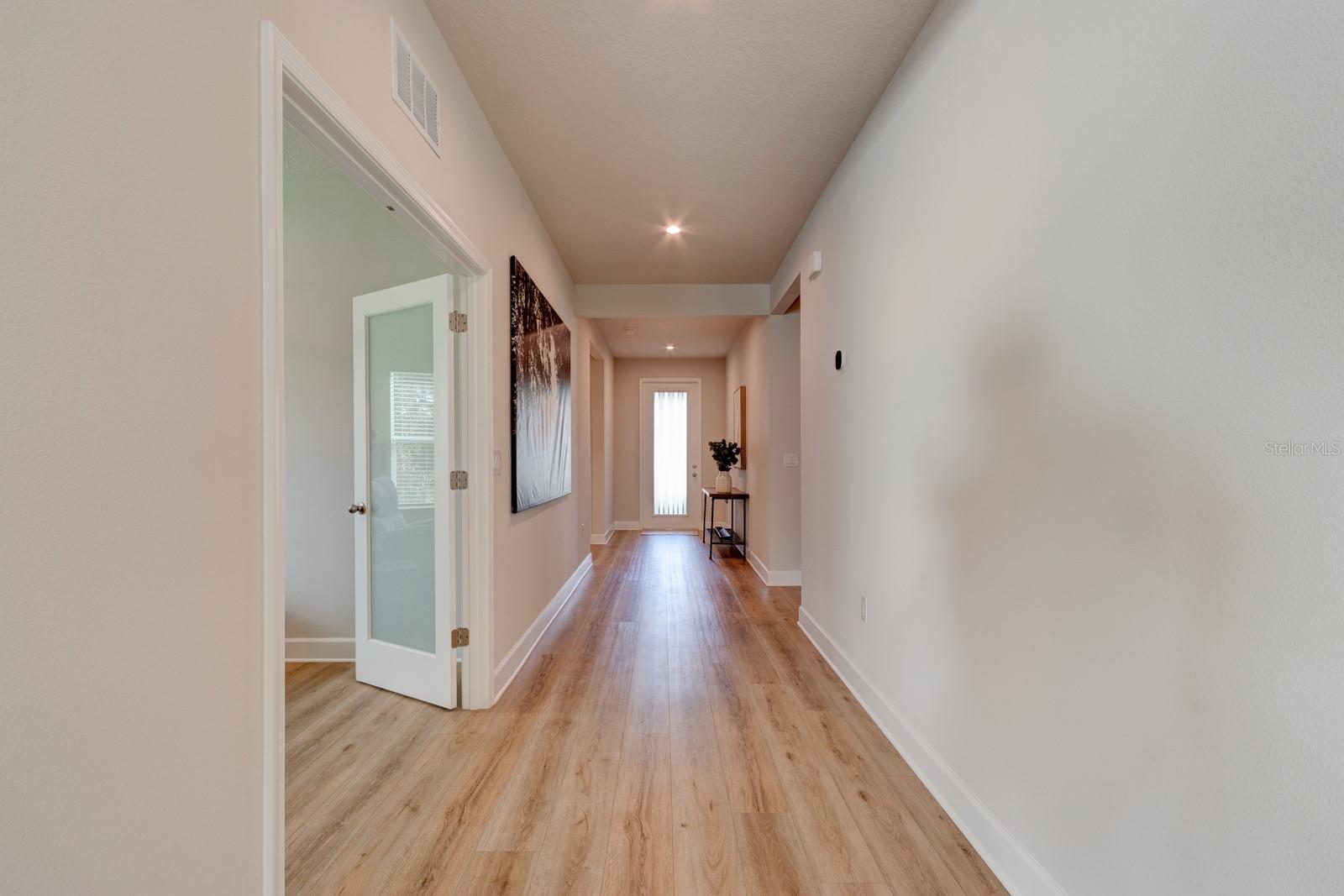 Image 5 of 47 For 705 Copper Creek Drive