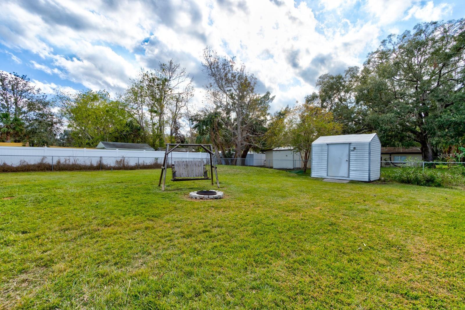 Image 16 of 24 For 144 Ellison Avenue