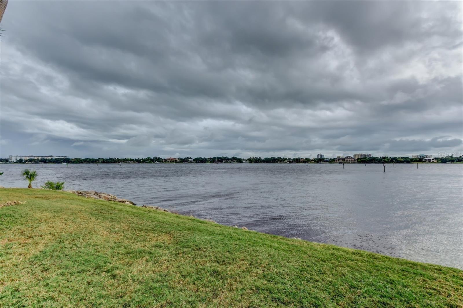 Image 12 of 67 For 746 Marina Point Drive 7460