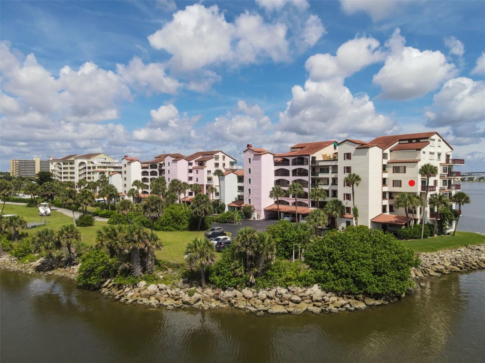 Image 24 of 67 For 746 Marina Point Drive 7460