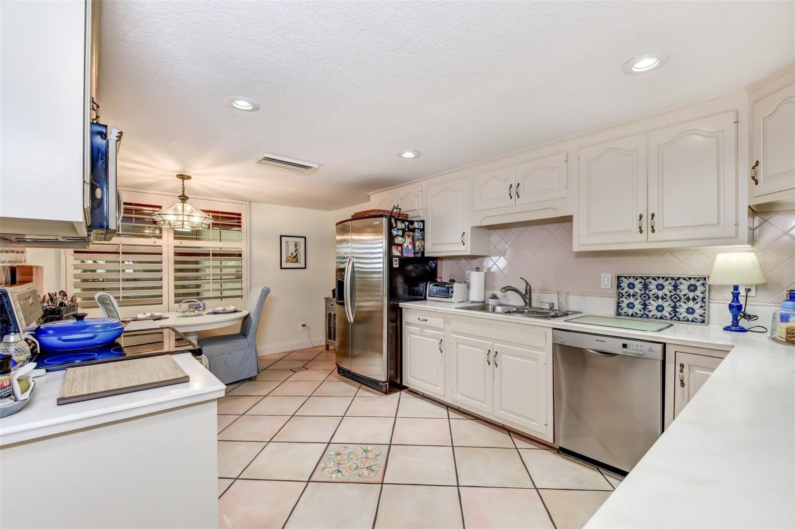 Image 44 of 67 For 746 Marina Point Drive 7460