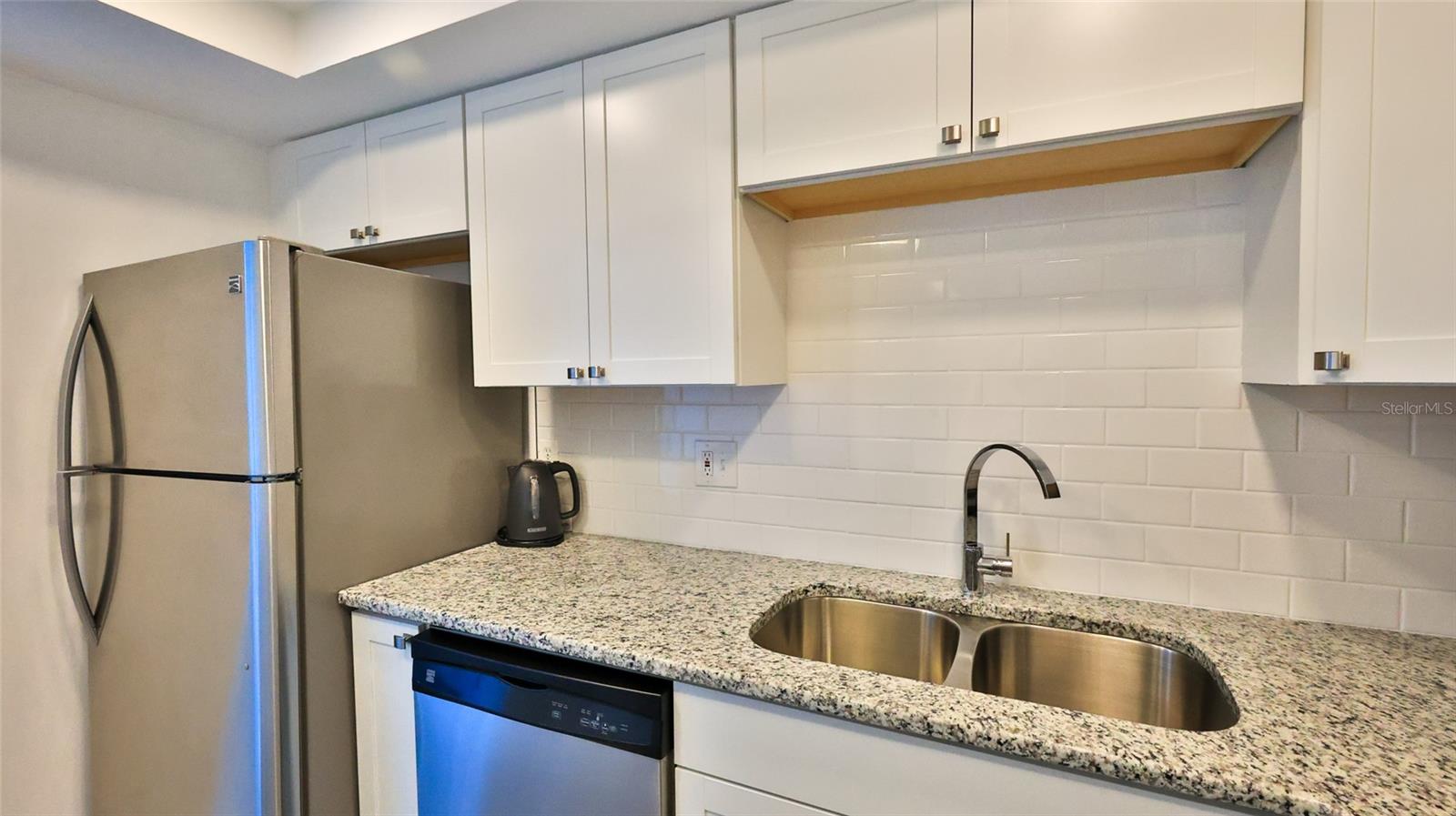 Image 10 of 27 For 2625 Atlantic Avenue 7sw