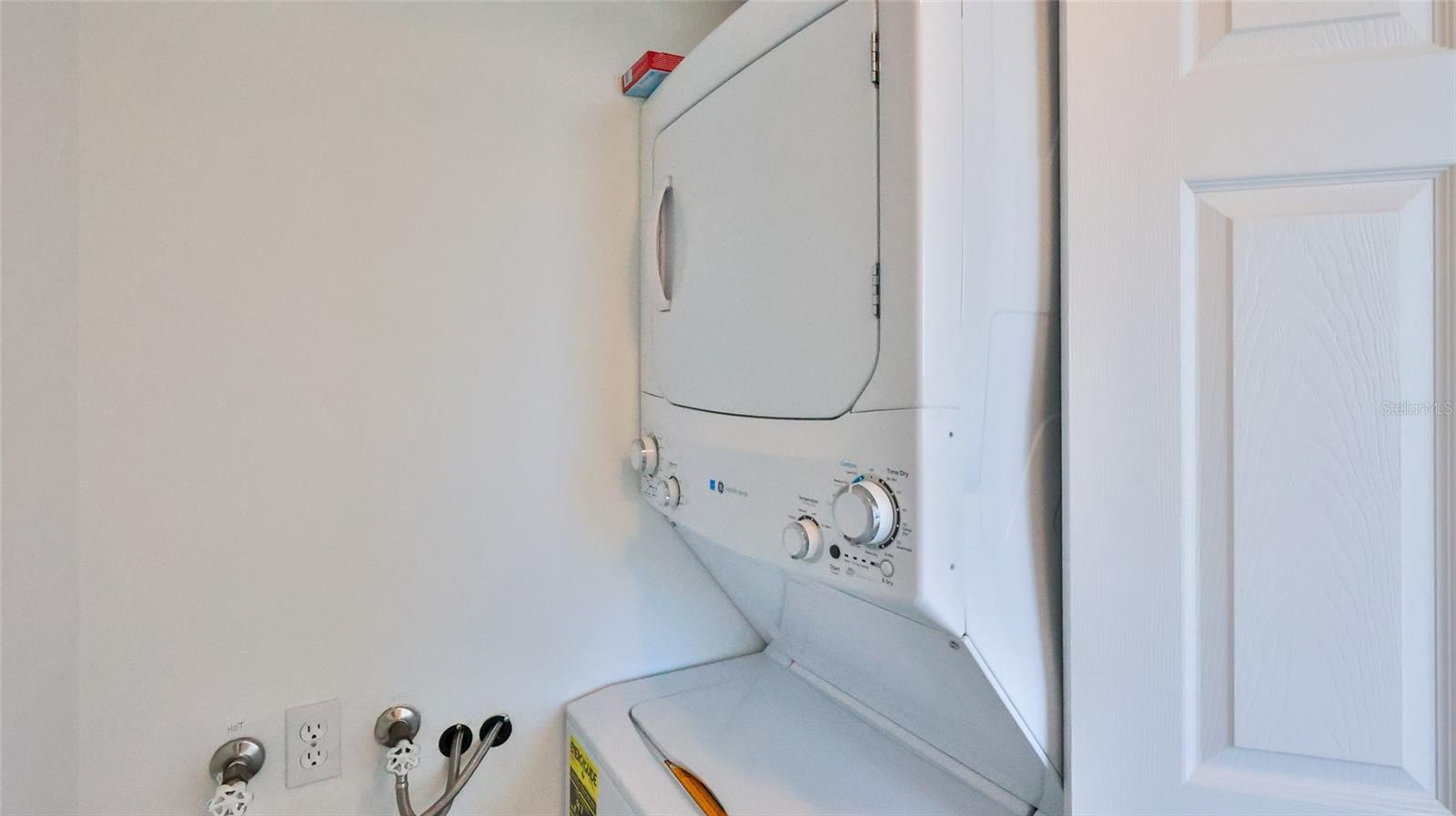 Image 16 of 27 For 2625 Atlantic Avenue 7sw