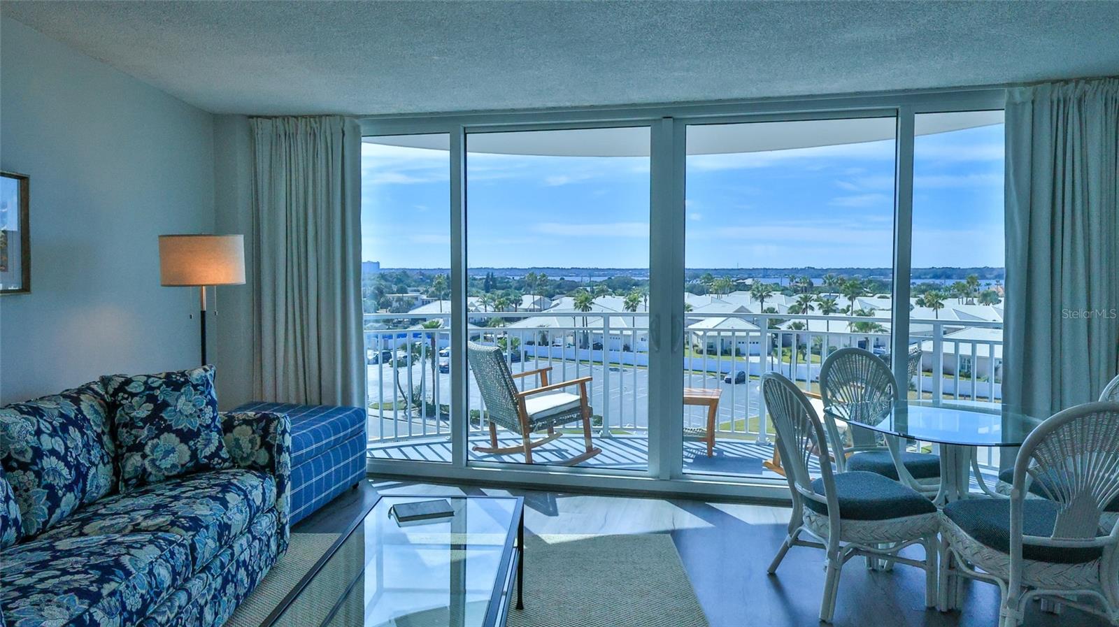 Image 8 of 27 For 2625 Atlantic Avenue 7sw